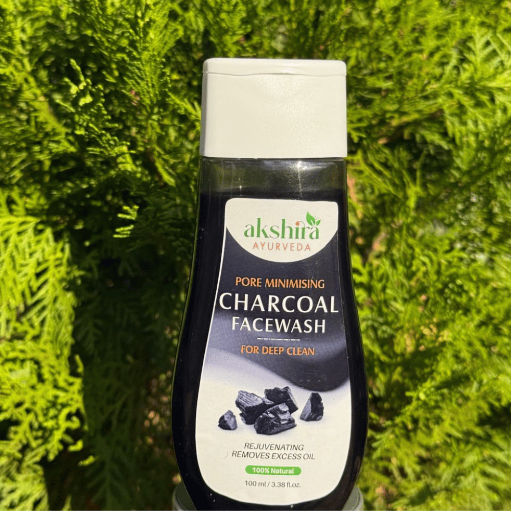 Akshira Ayurveda Pore Minimising Charcoal Facewash - 150